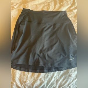 Nike dri fit golf skort
